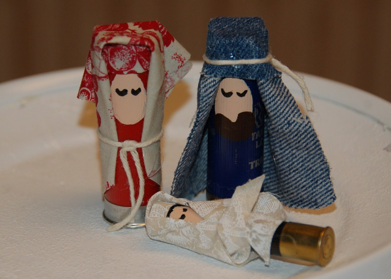 Illustration for article titled The best and most normal nativity sets!